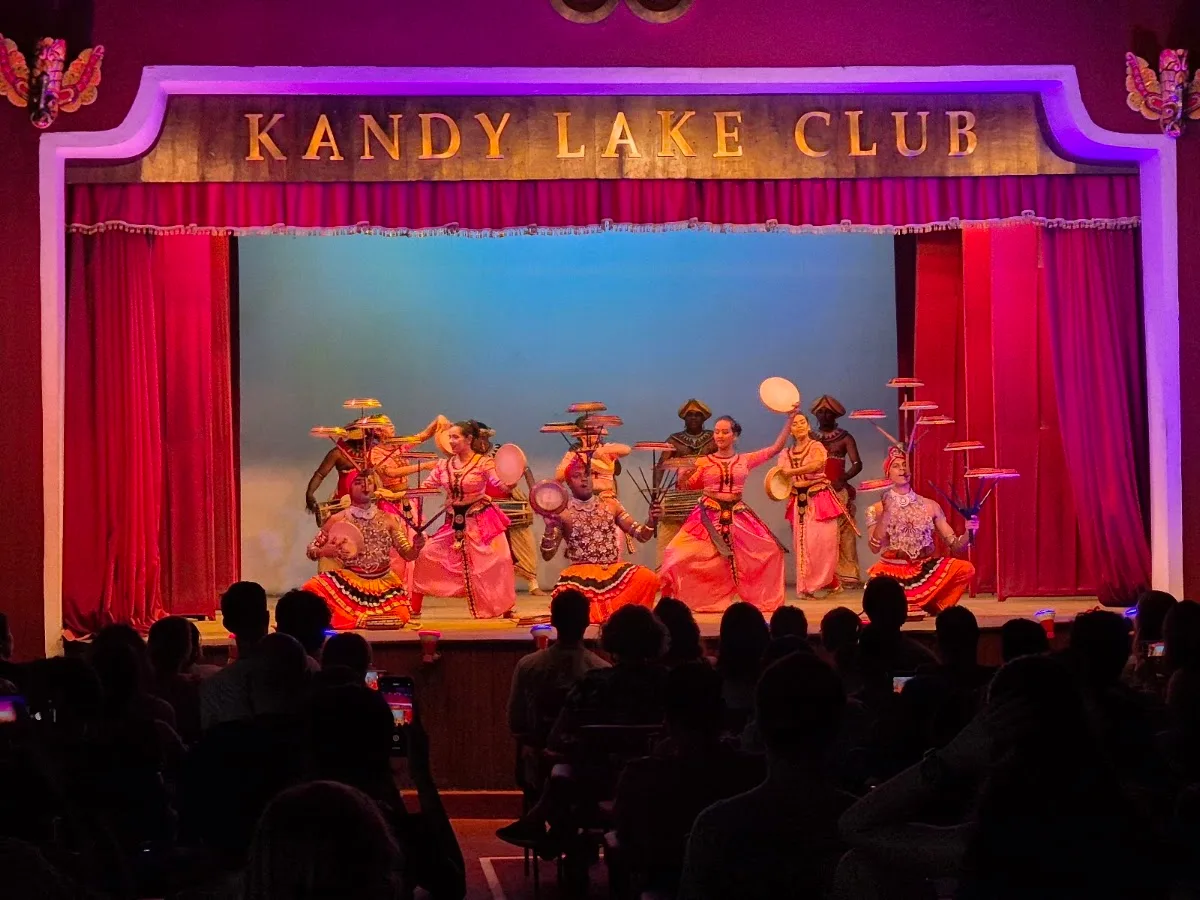 Masterclass de danza kandyana
