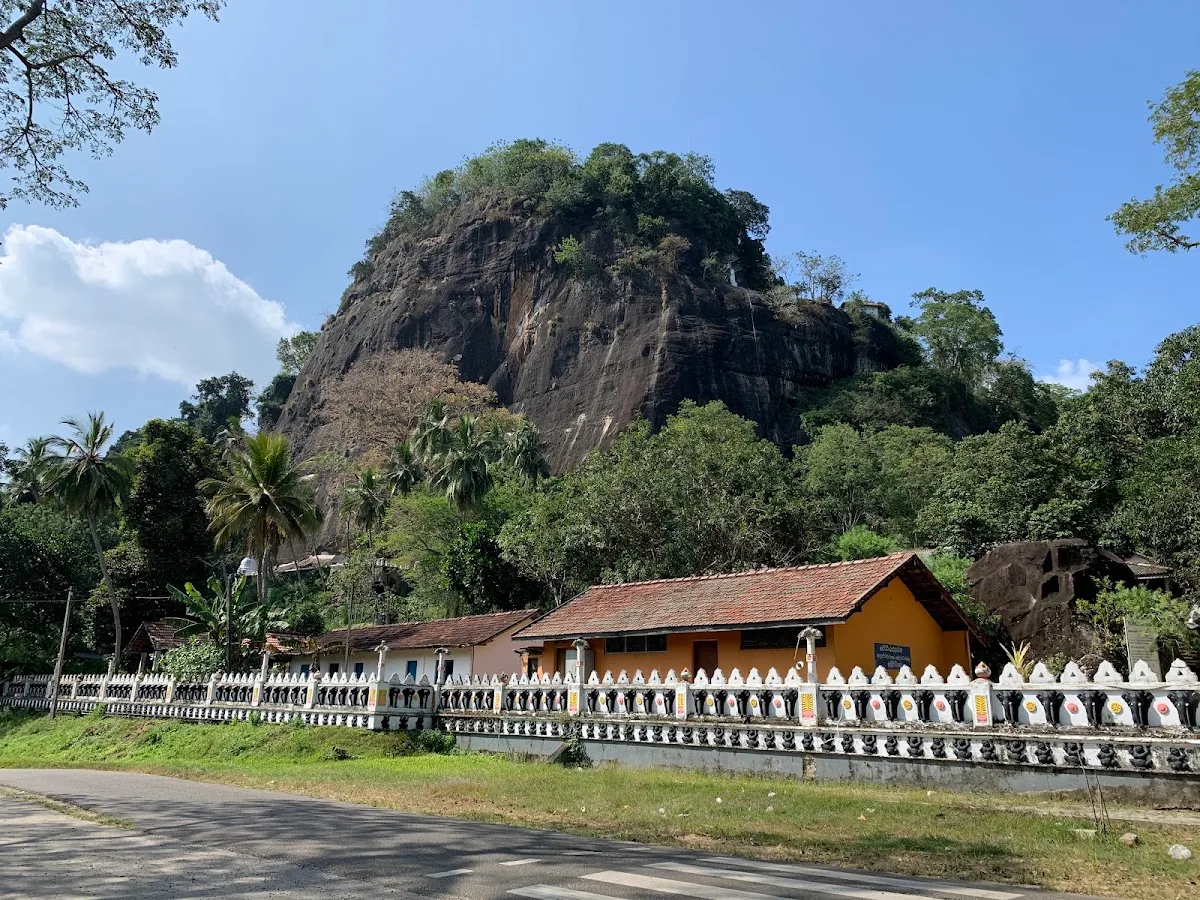 Templo rupestre de Mulkirigala