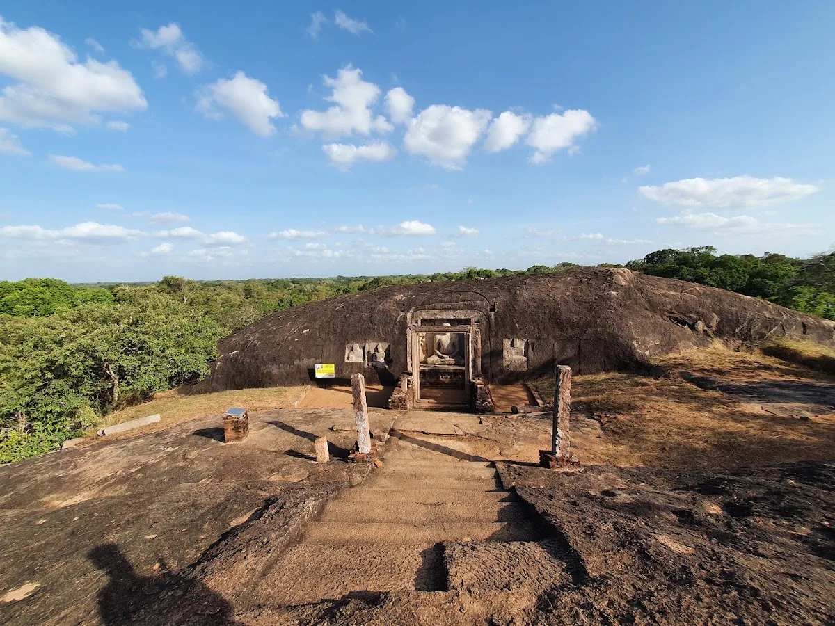 Templo antiguo de Thanthirimale